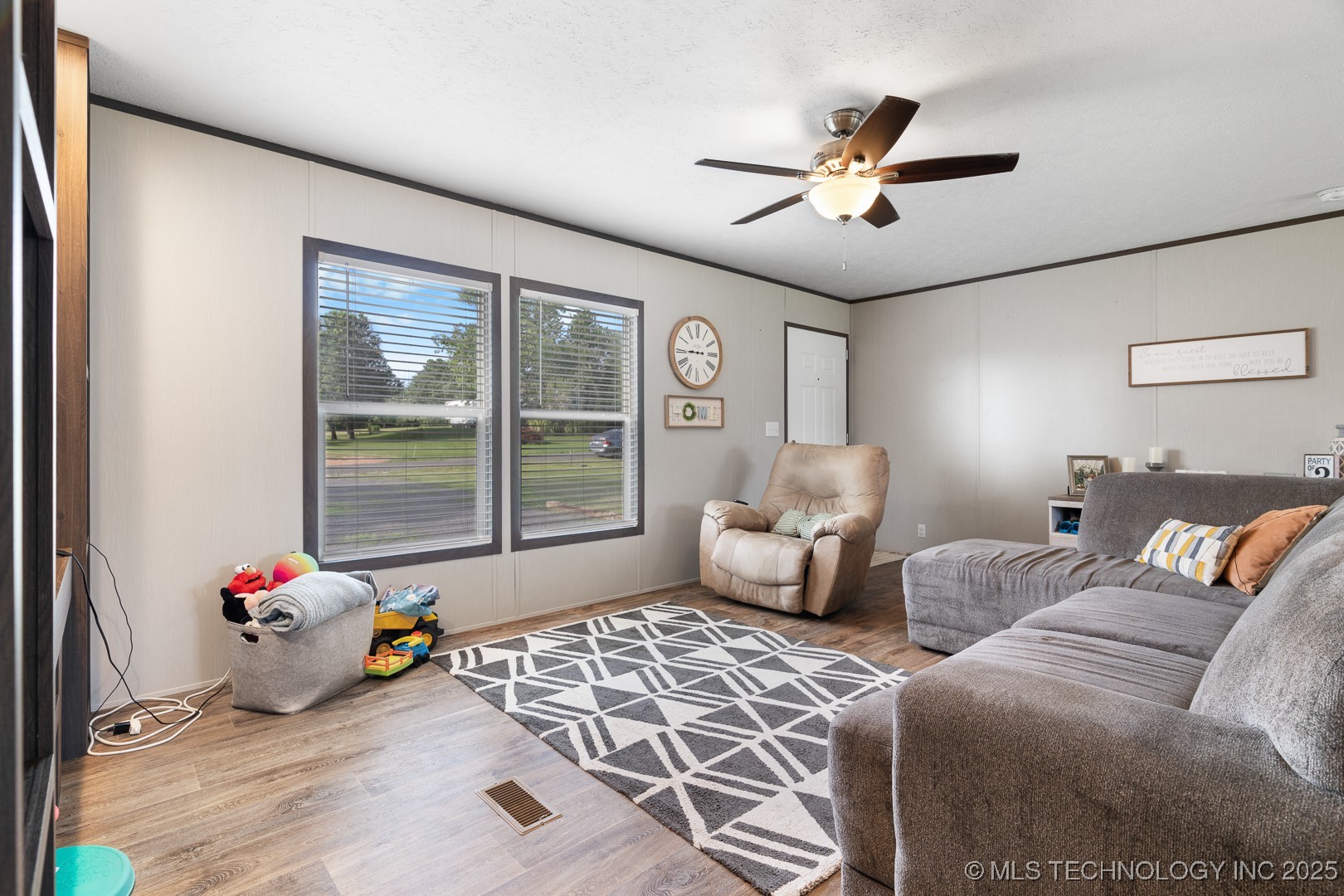 5941 Feather Street Kingston OK 73439