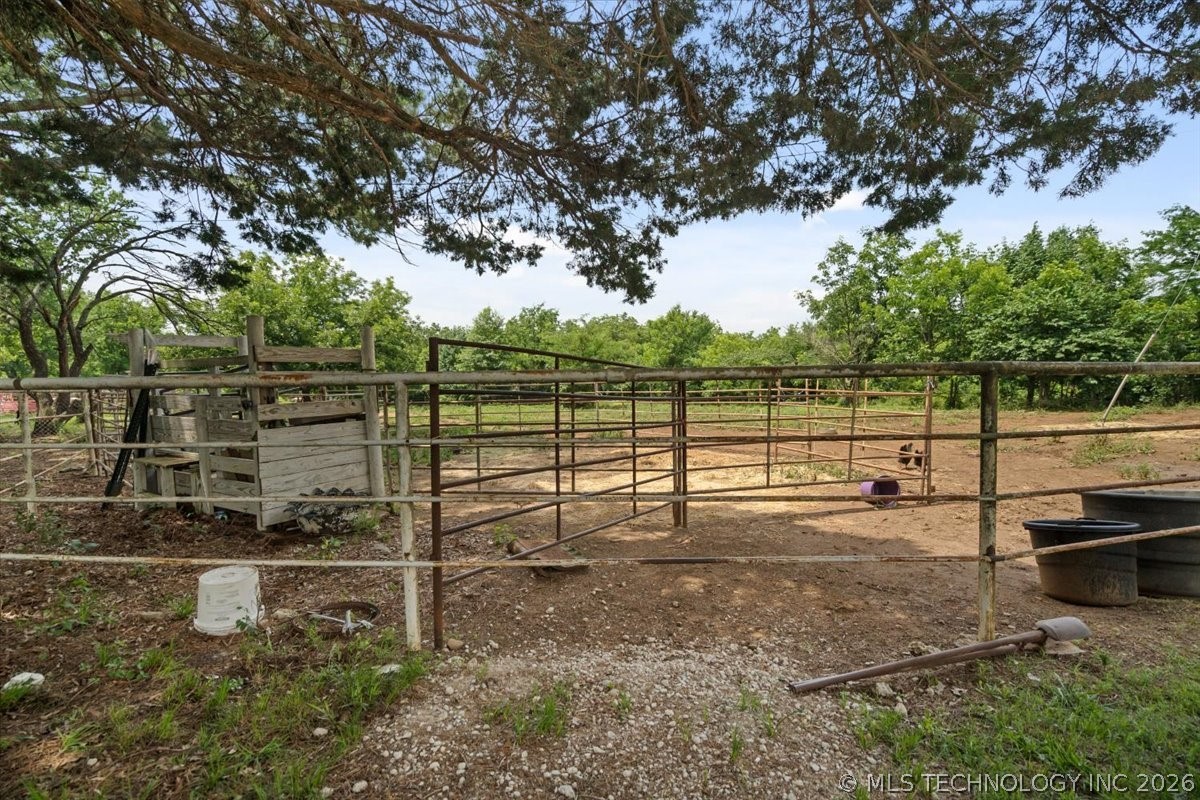 103688 S 4090 Road Henryetta OK 74437