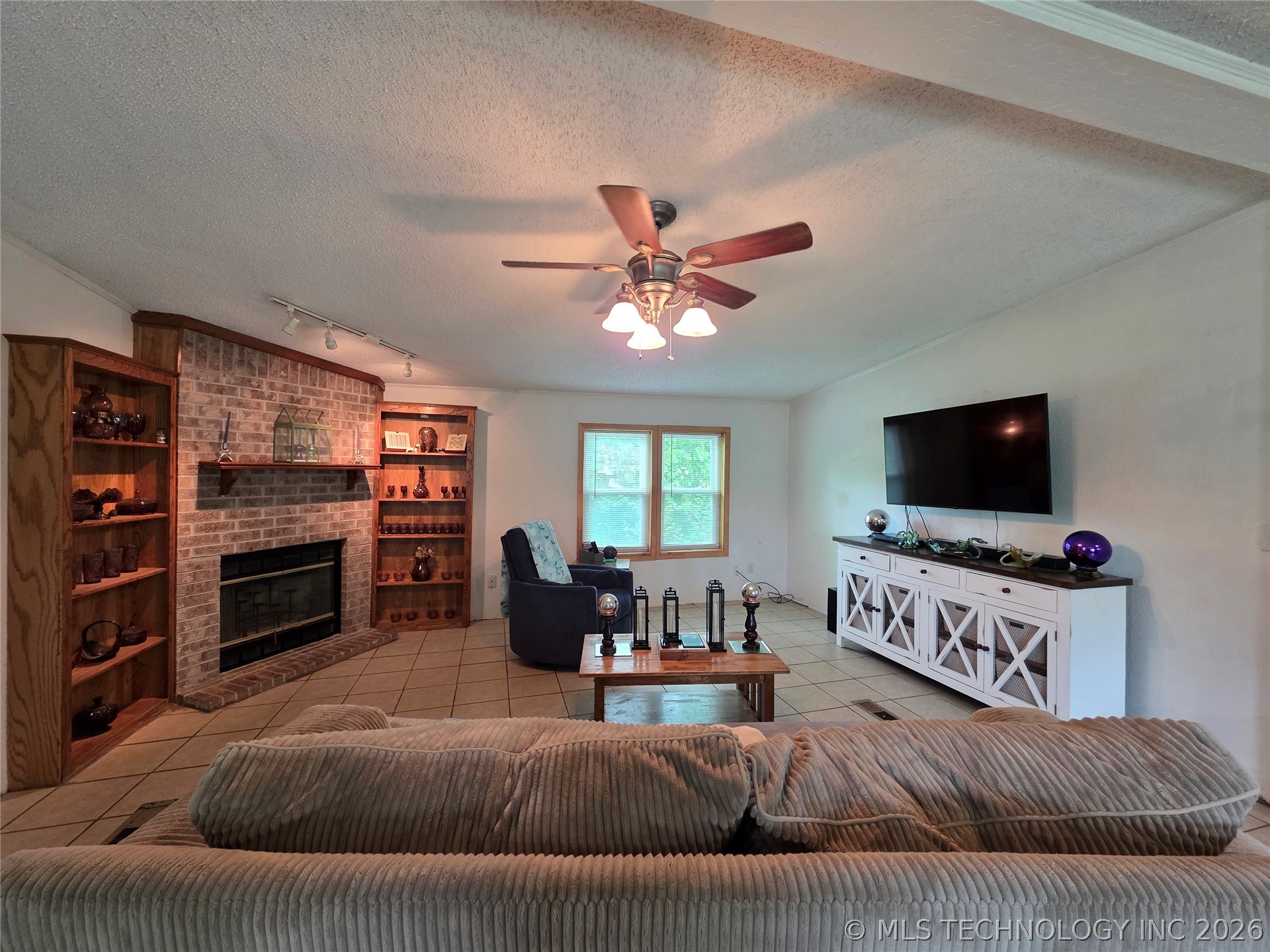 14894 E Main Street Claremore OK 74019