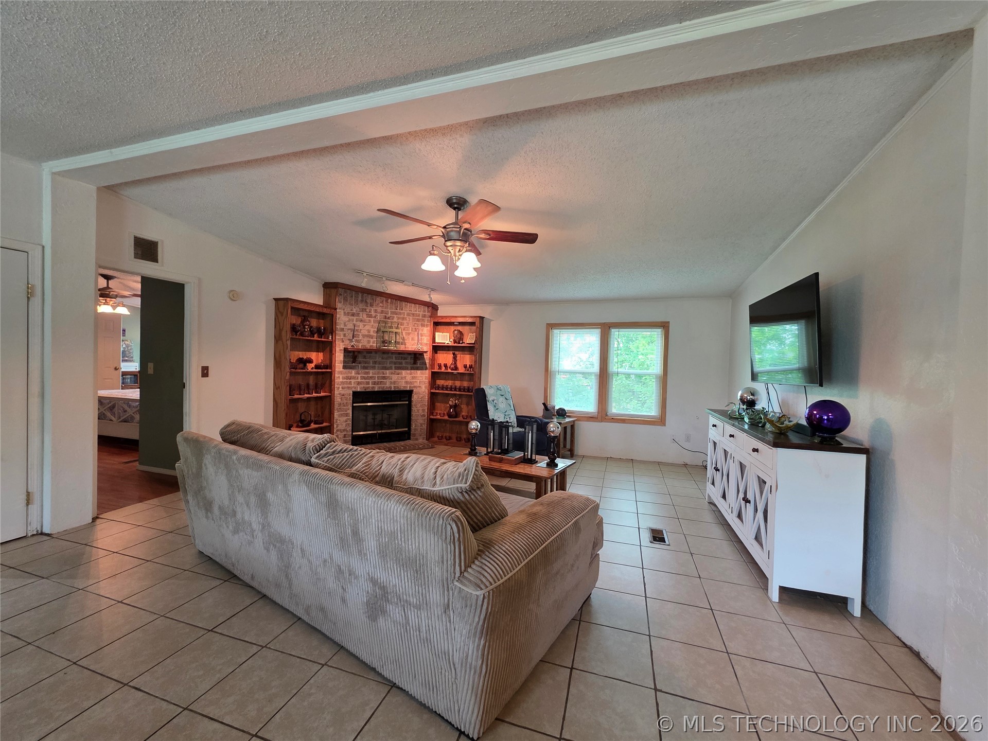 14894 E Main Street Claremore OK 74019