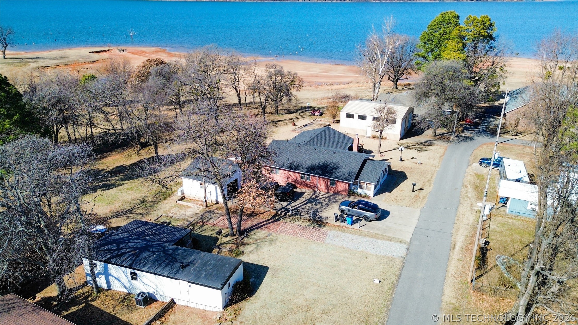 676 N Elm Street Eufaula OK 74432