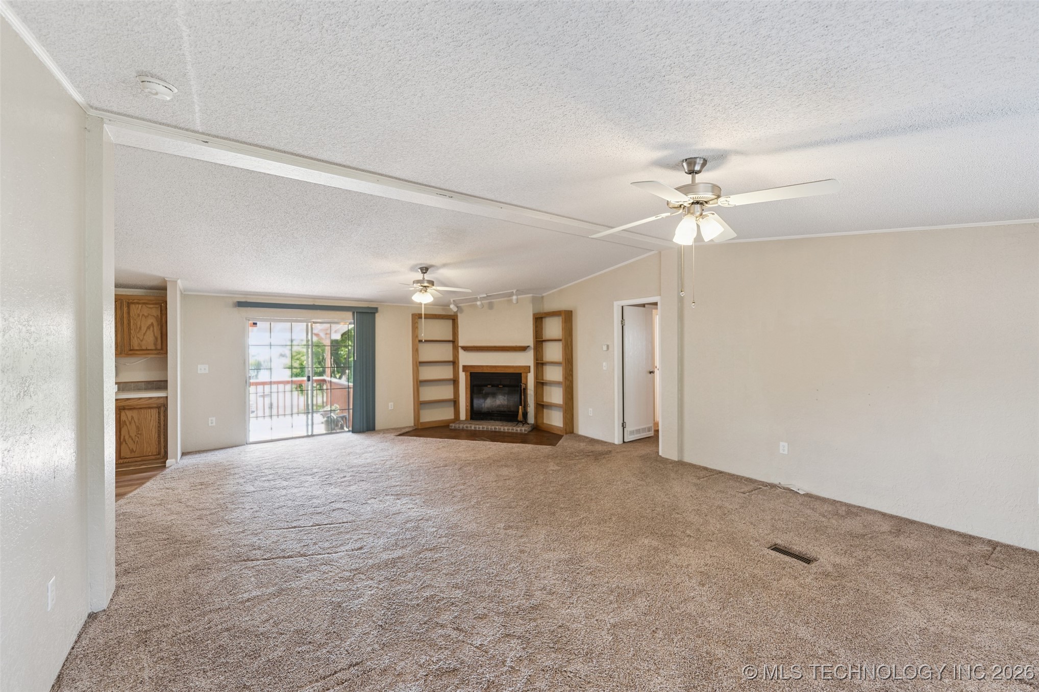 33 E Center Street Salina OK 74365