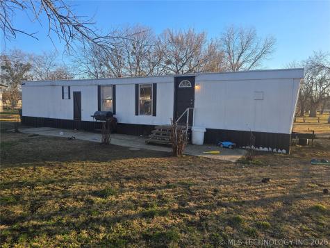 415 Russell Street Caddo OK 74729