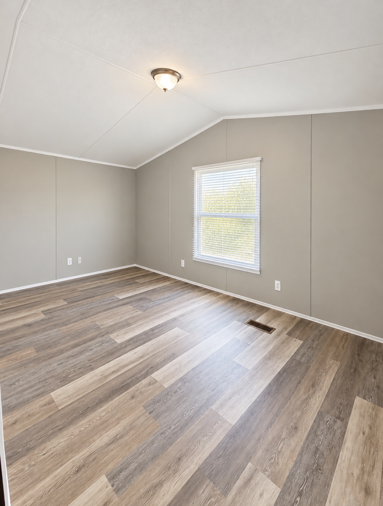617 S Agra Cushing OK 74023