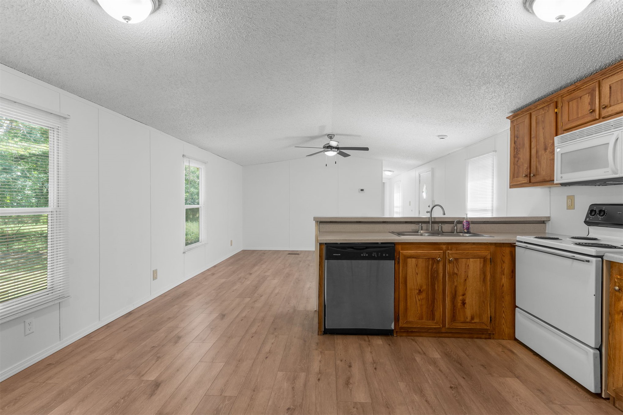 16122 S Maple Drive Kellyville OK 74039