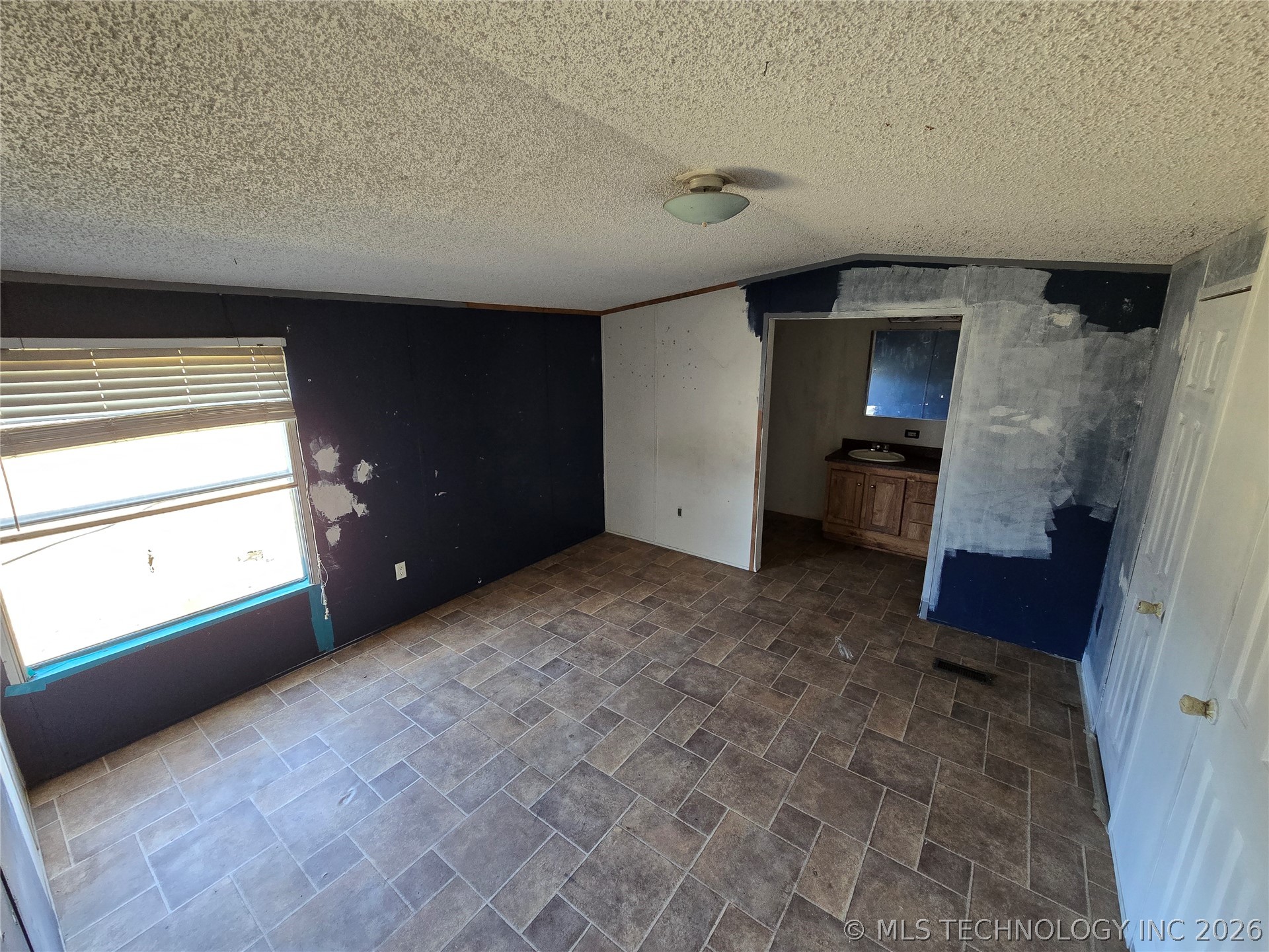 148 S Kennedy Street Vinita OK 74301