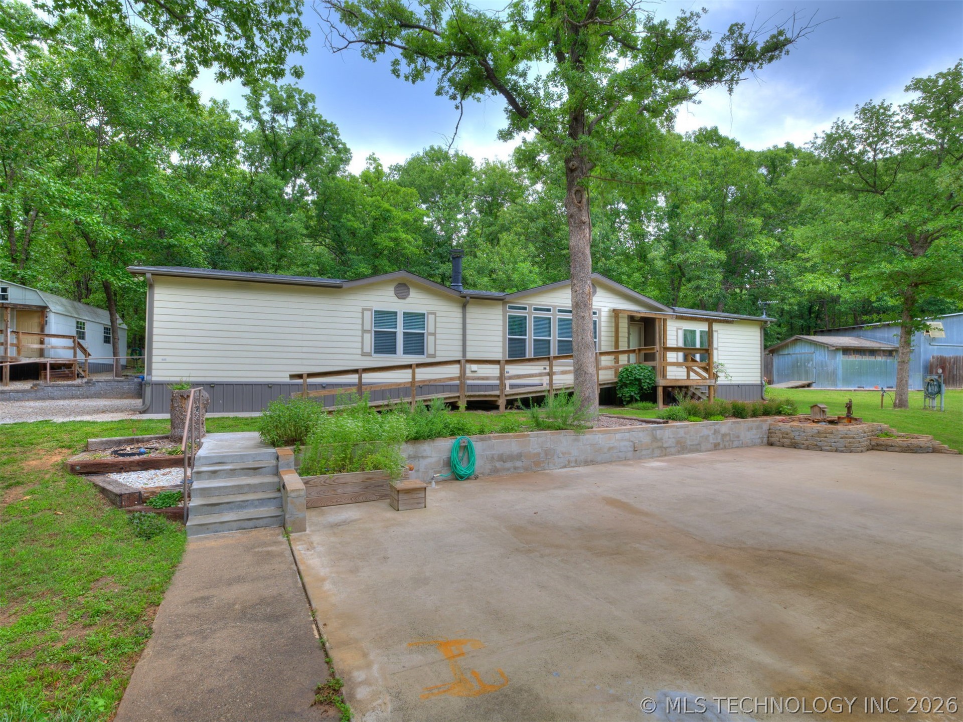 94 W Highland Drive Sand Springs OK 74063