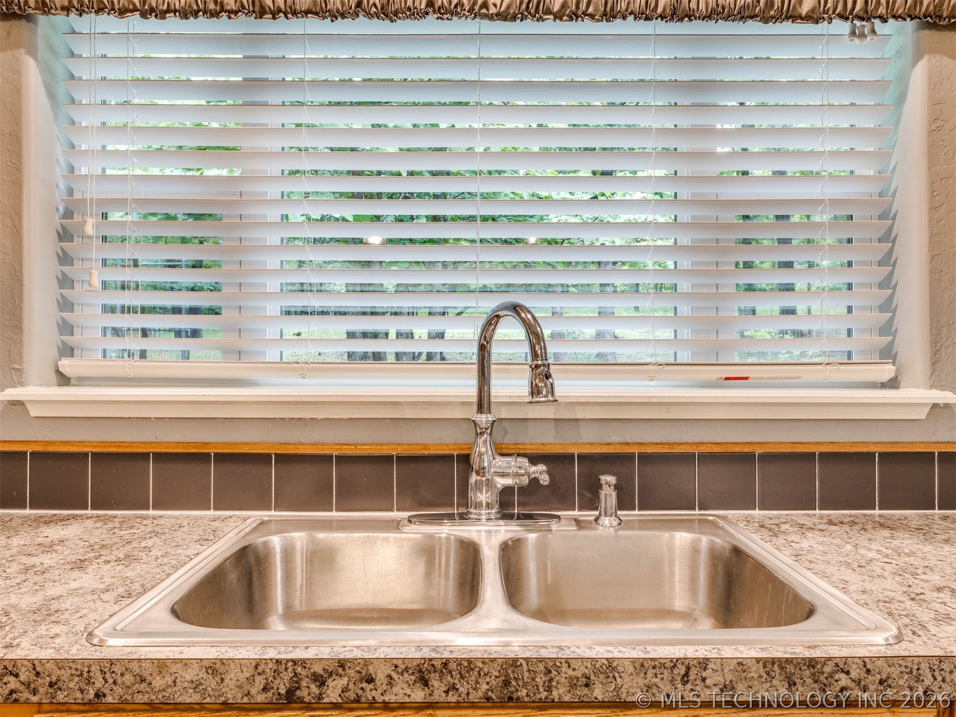 94 W Highland Drive Sand Springs OK 74063