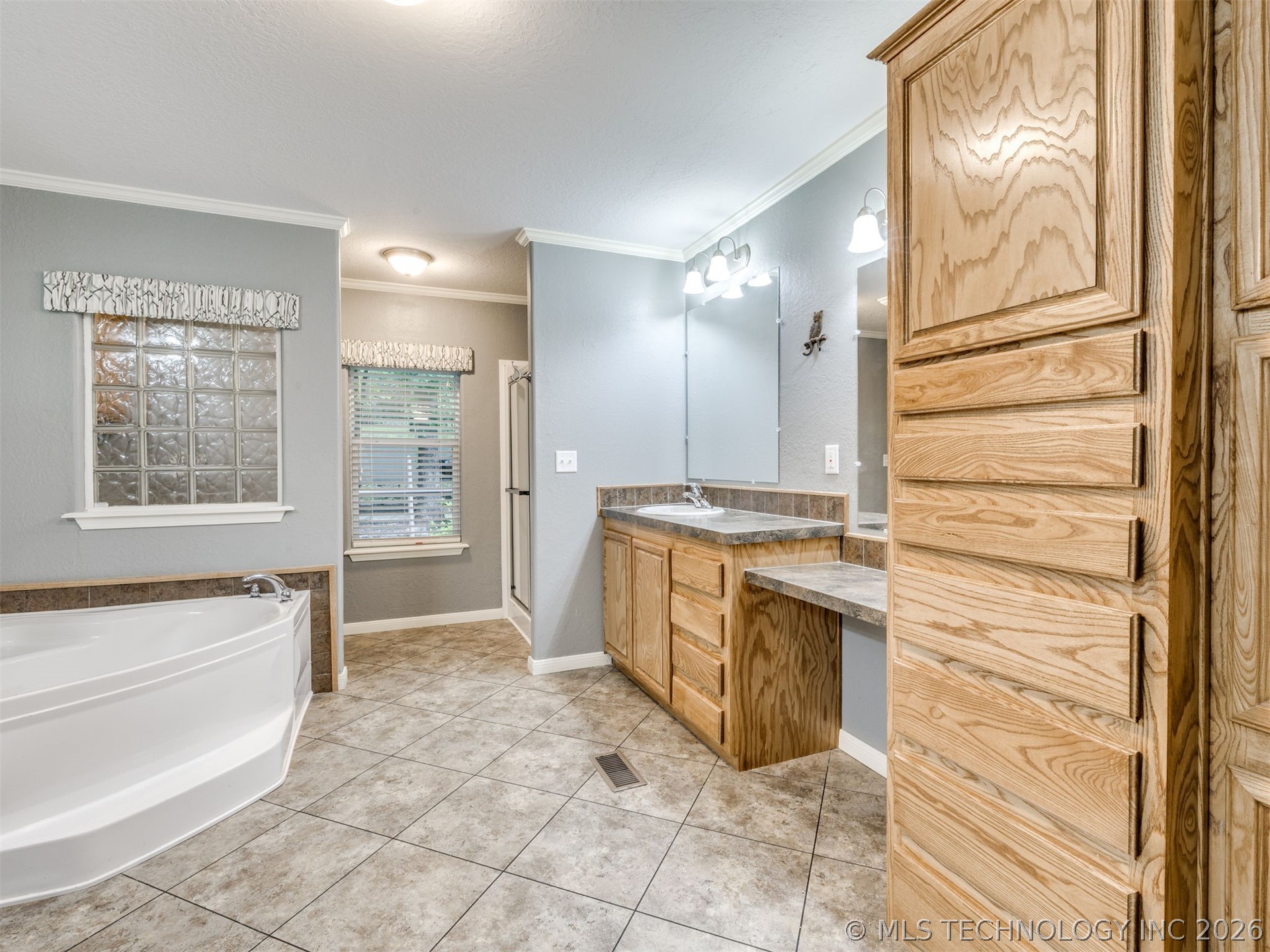 94 W Highland Drive Sand Springs OK 74063