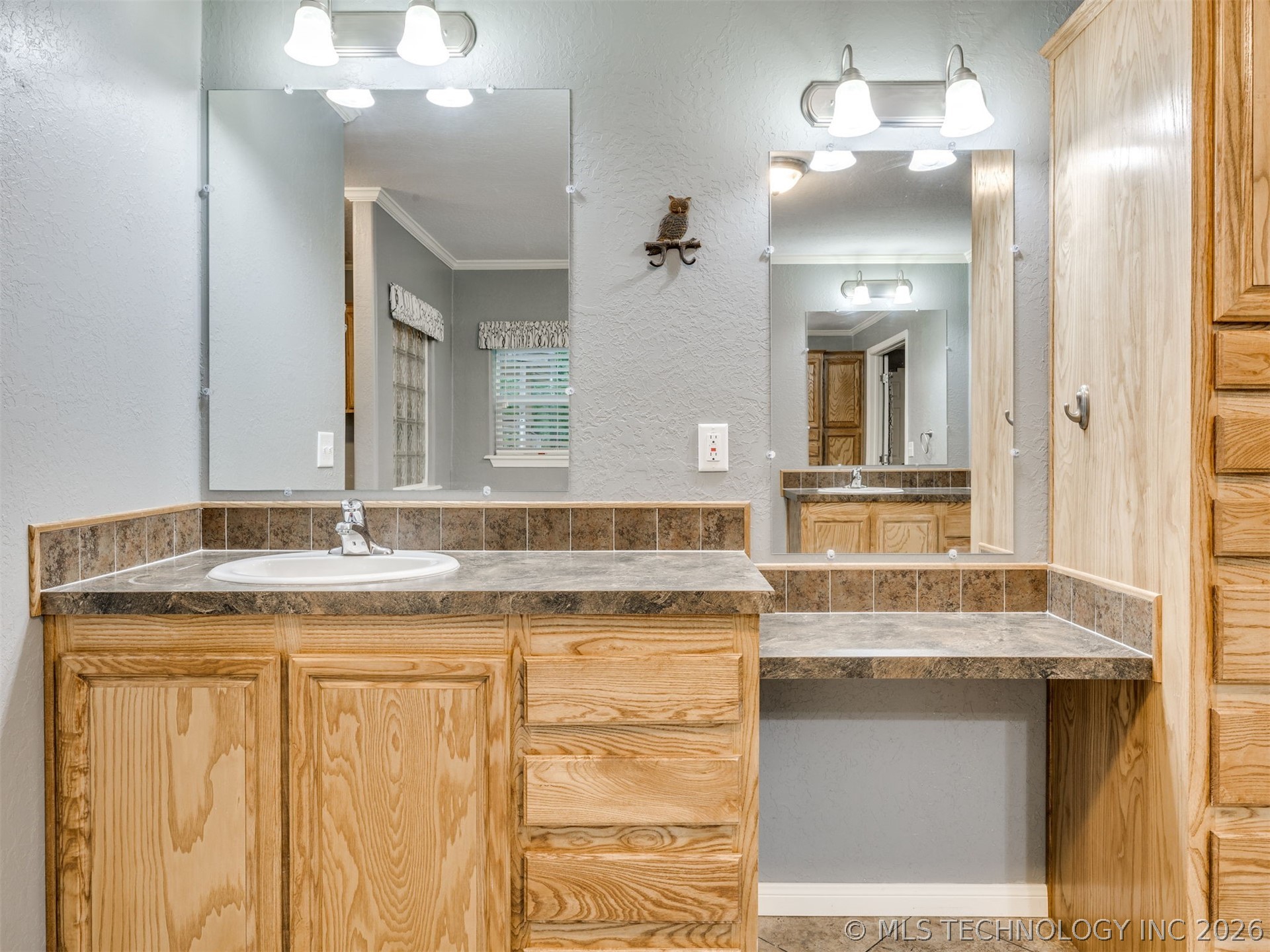 94 W Highland Drive Sand Springs OK 74063