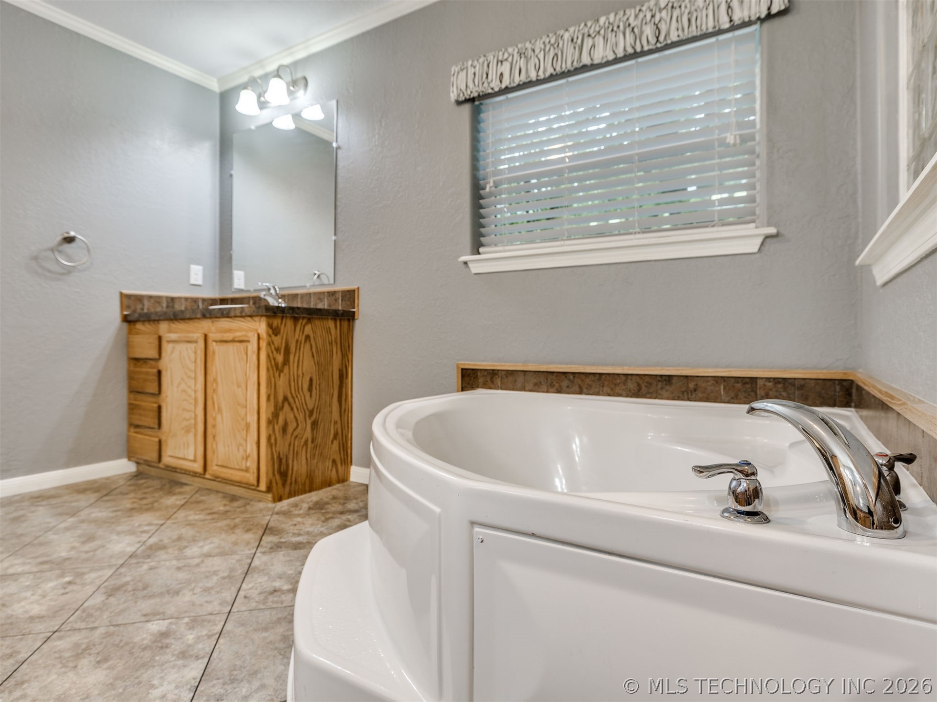94 W Highland Drive Sand Springs OK 74063