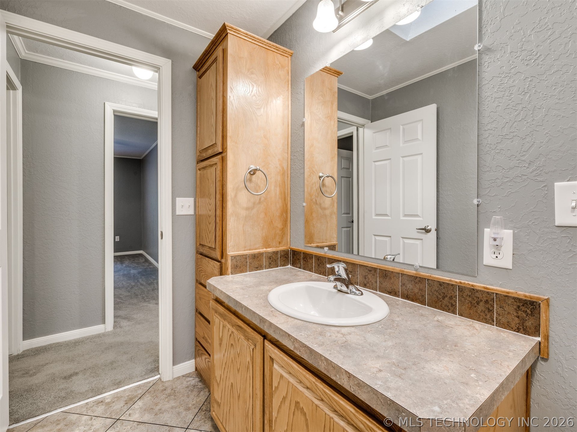 94 W Highland Drive Sand Springs OK 74063