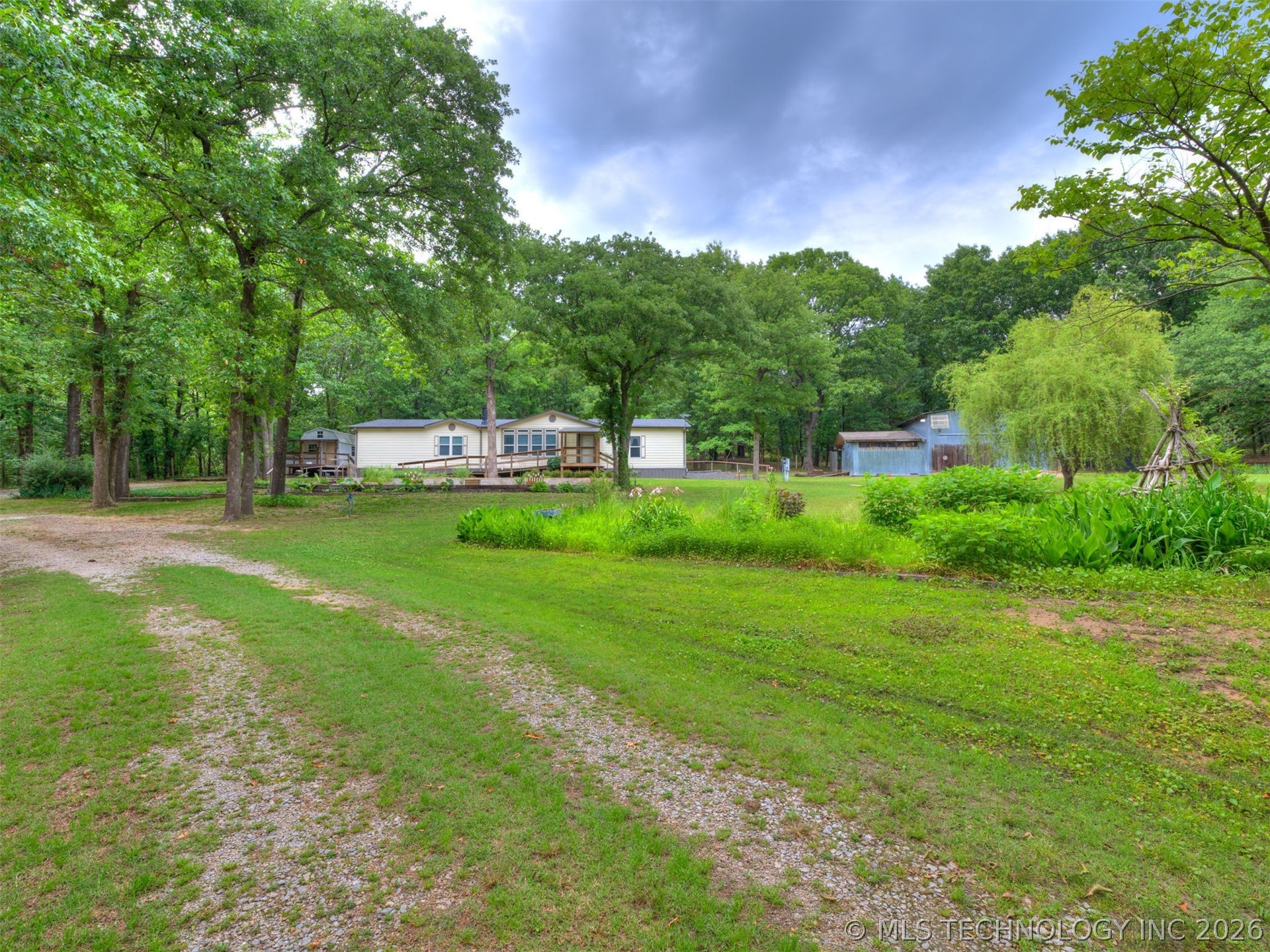 94 W Highland Drive Sand Springs OK 74063
