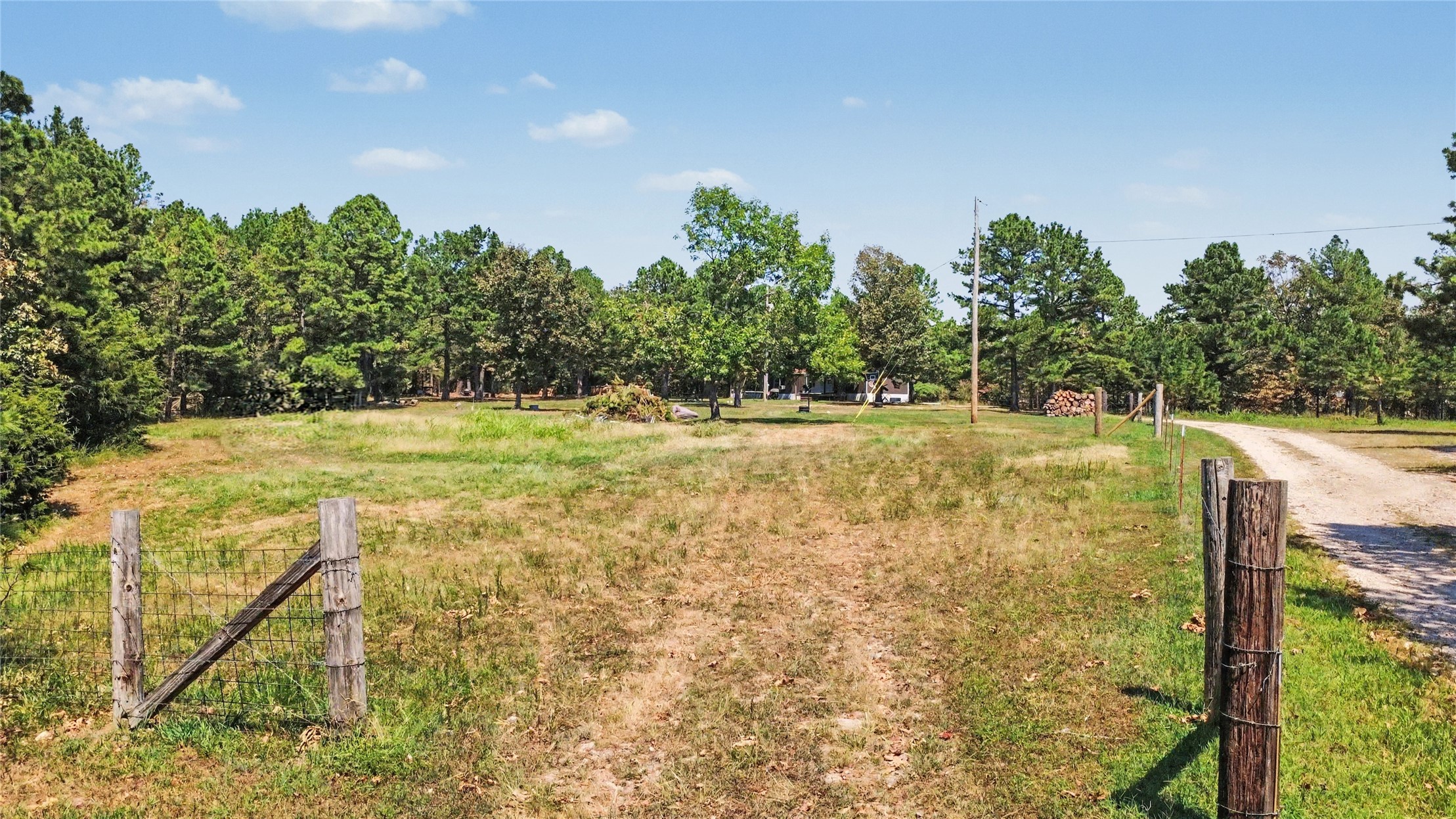 23884 E 808 Road Welling OK 74471