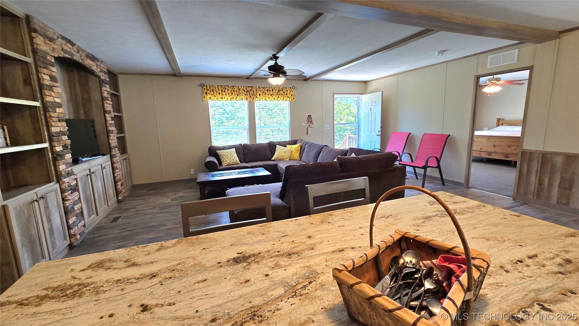 4918 Dozer Mountain Road Eufaula OK 74432