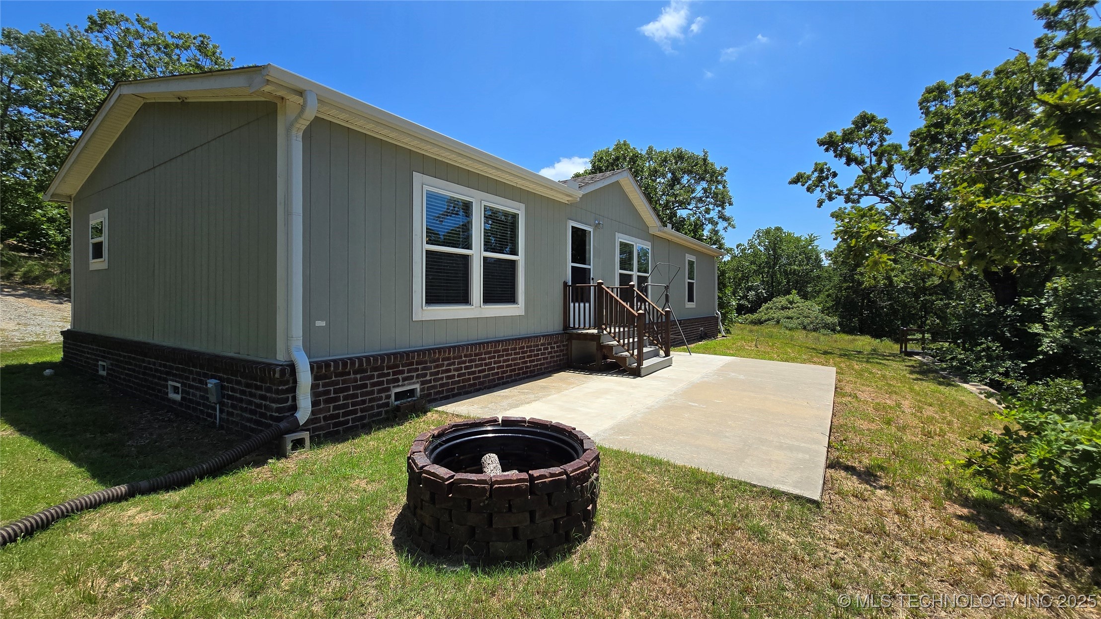 4918 Dozer Mountain Road Eufaula OK 74432
