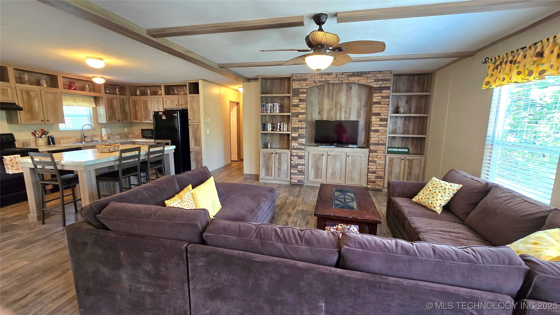 4918 Dozer Mountain Road Eufaula OK 74432