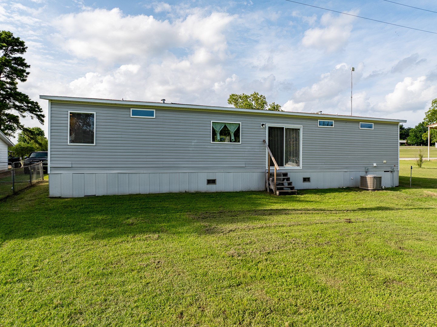 5941 Feather Street Kingston OK 73439