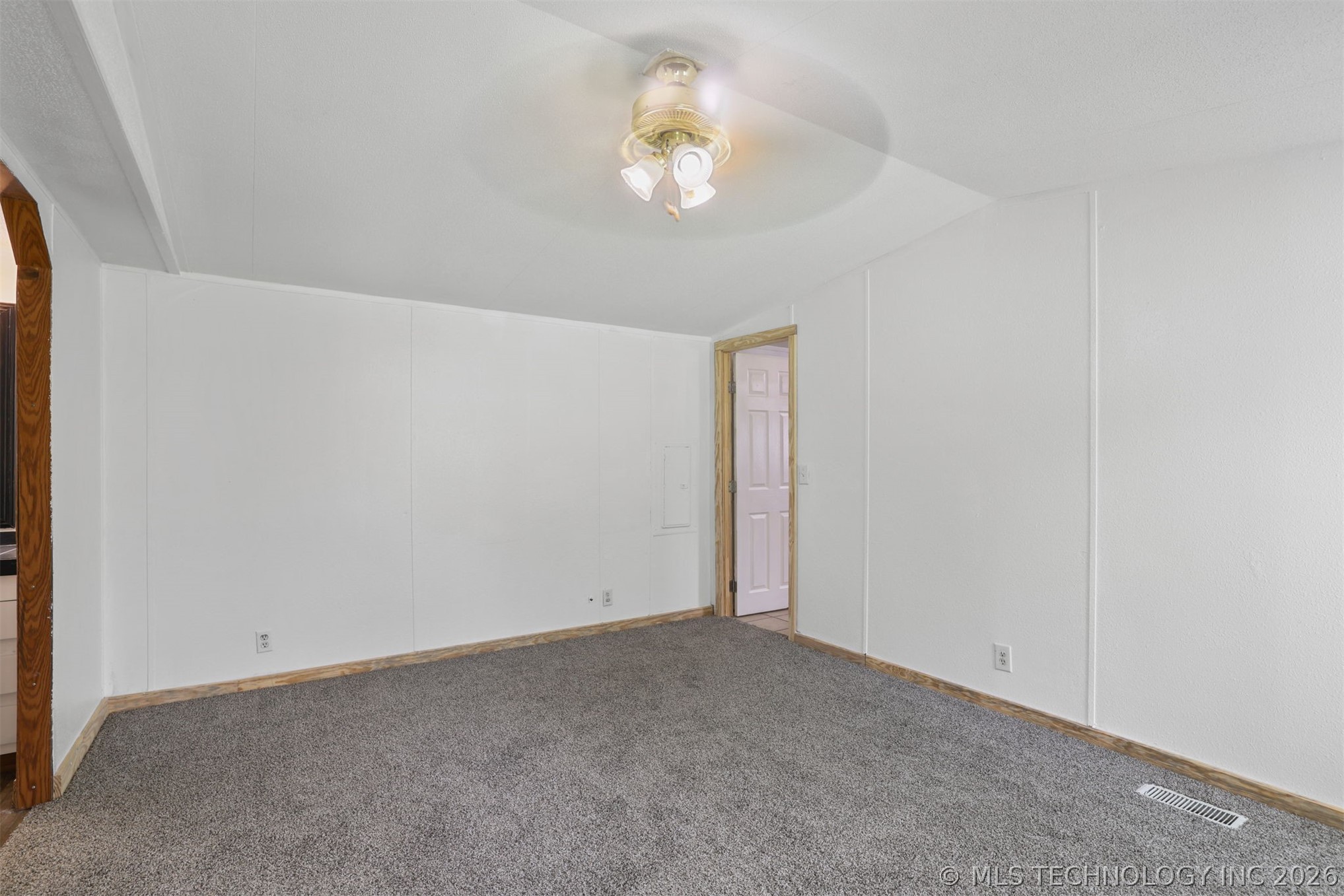 215 E Florida Durant OK 74701