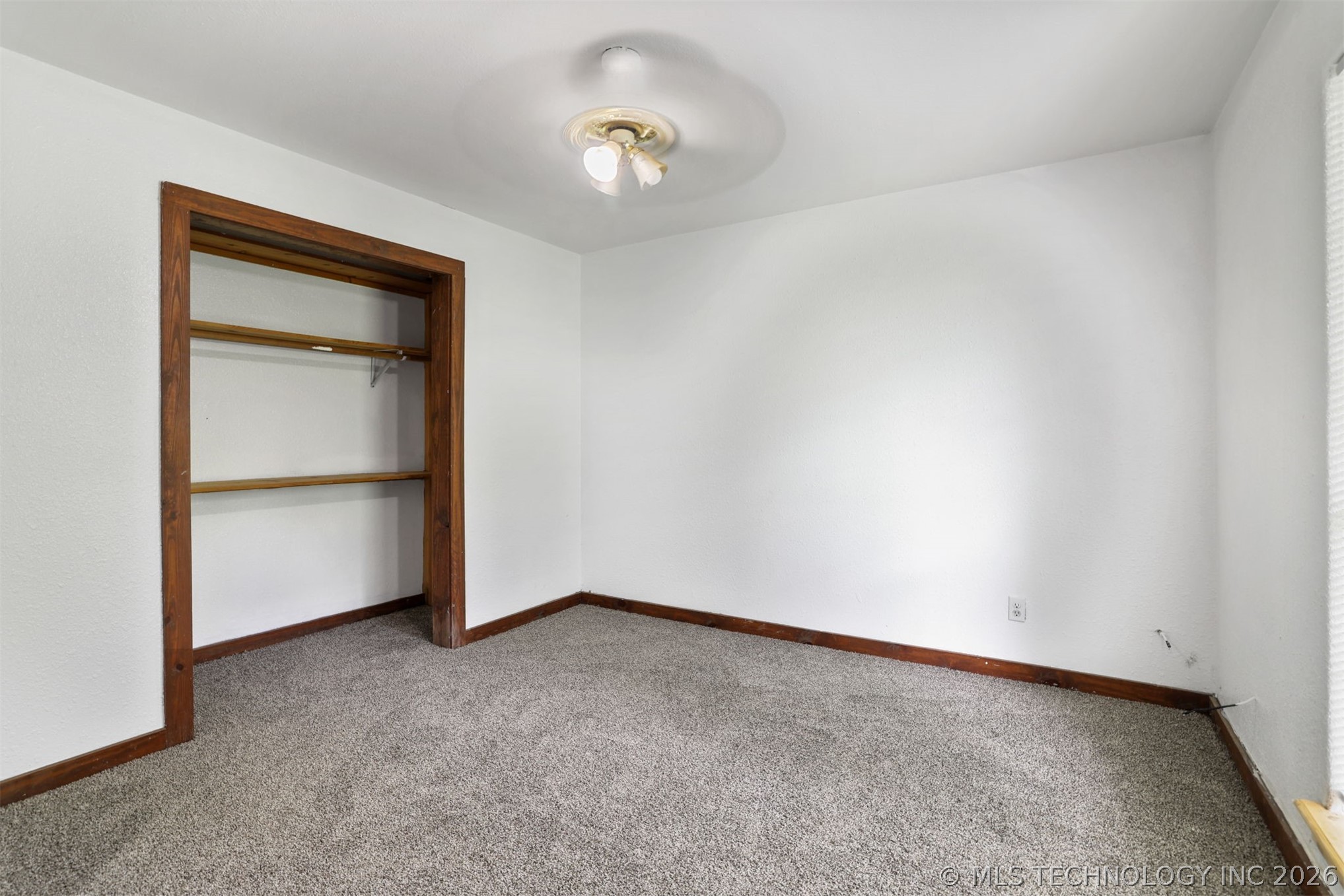 215 E Florida Durant OK 74701
