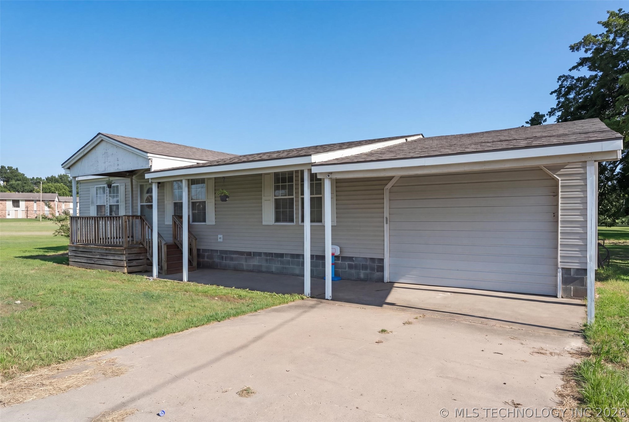 455 W 10th Avenue Welch OK 74369