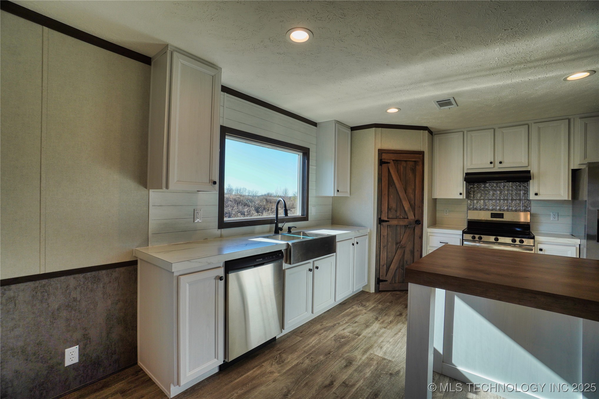 6547 Gentle Wake Way Madill OK 73439