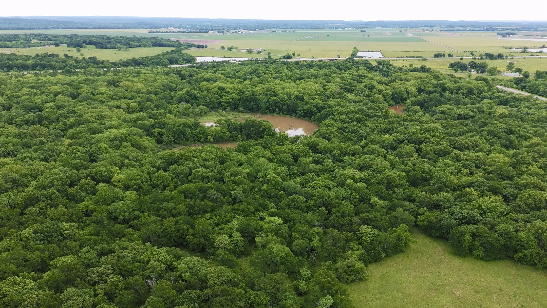 11324 E 64 Highway Webbers Falls OK 74470