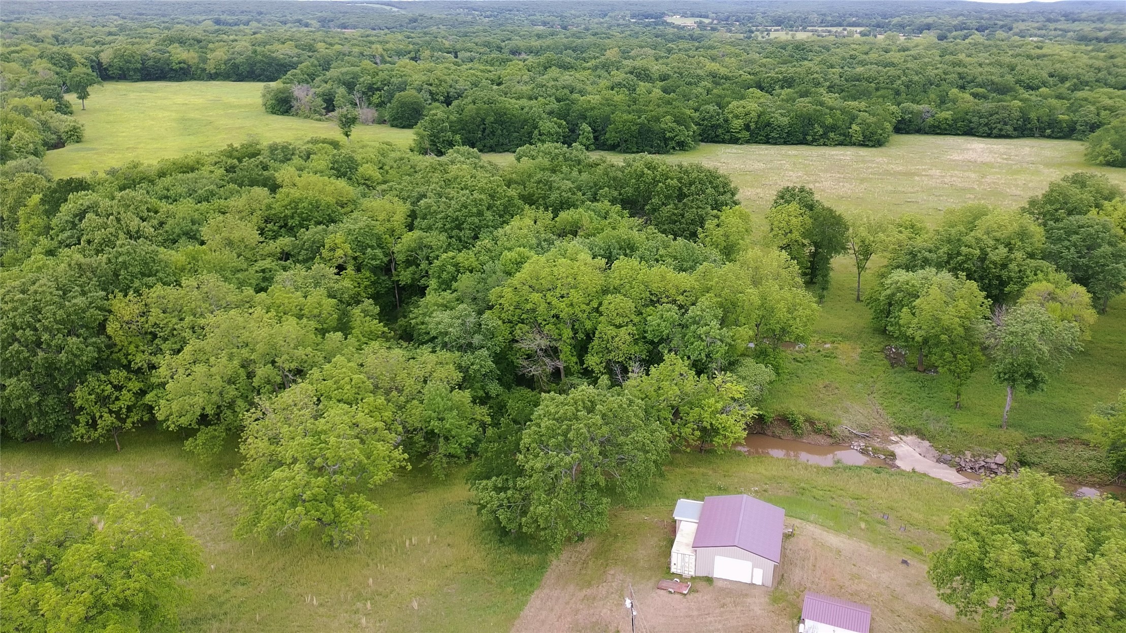 11324 E 64 Highway Webbers Falls OK 74470