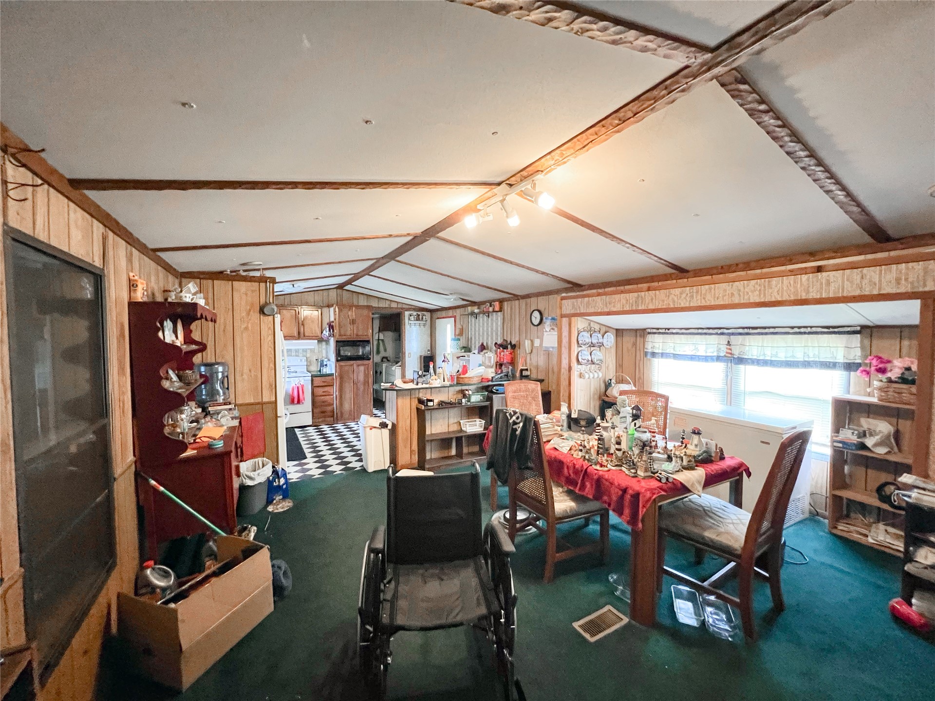 11324 E 64 Highway Webbers Falls OK 74470