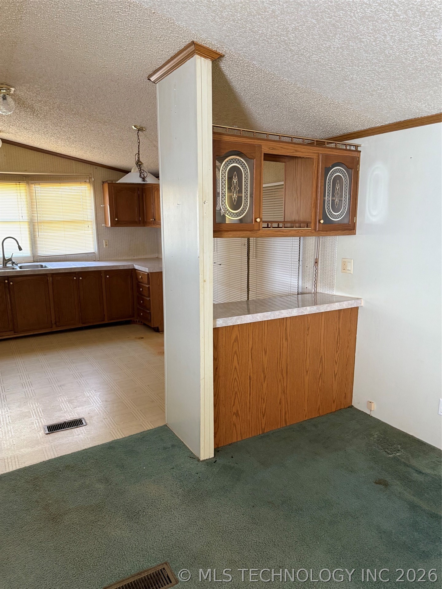 609 S Mullins Avenue Hominy OK 74035
