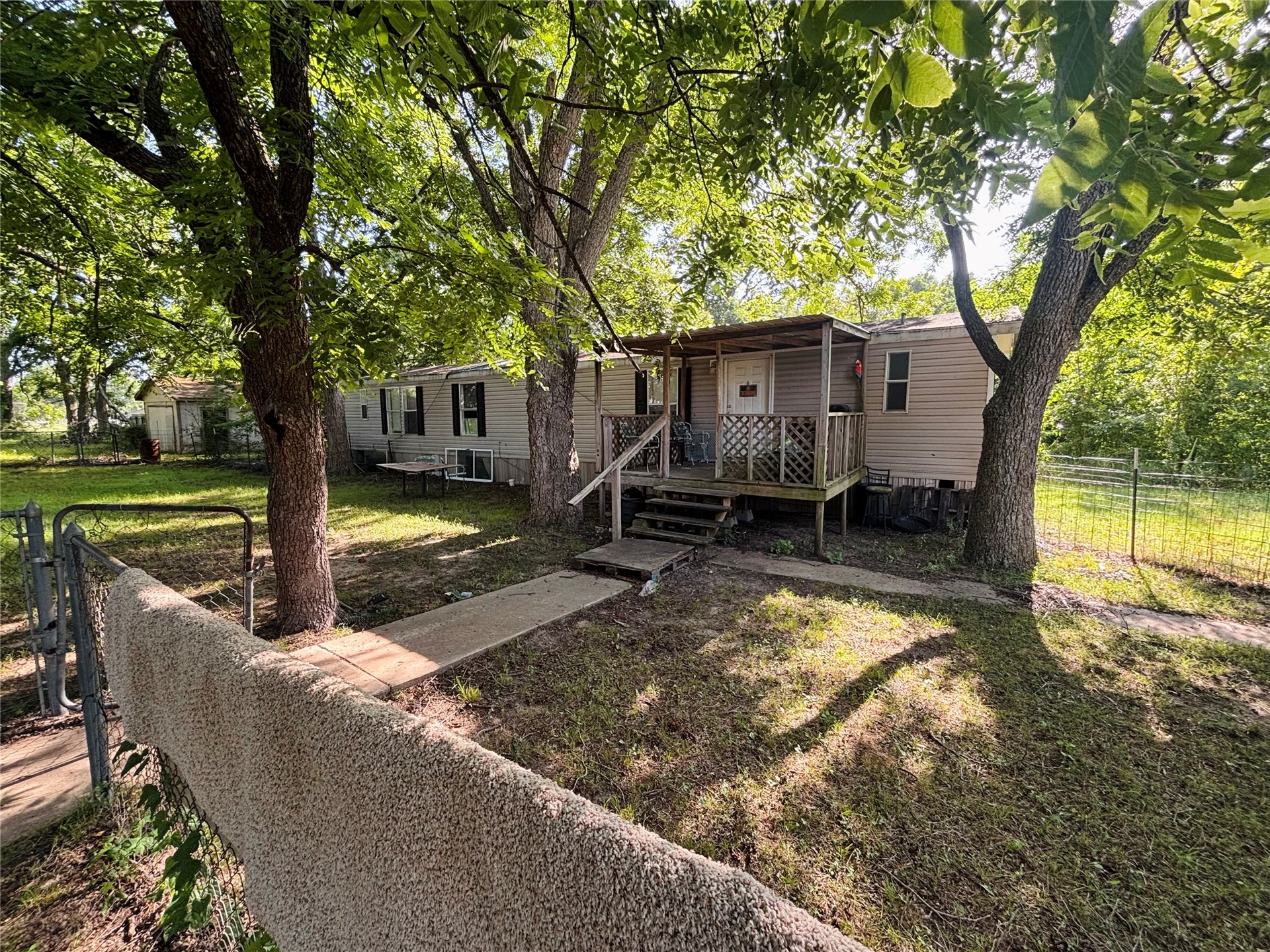 206 E Kentucky Avenue Tishomingo OK 73460