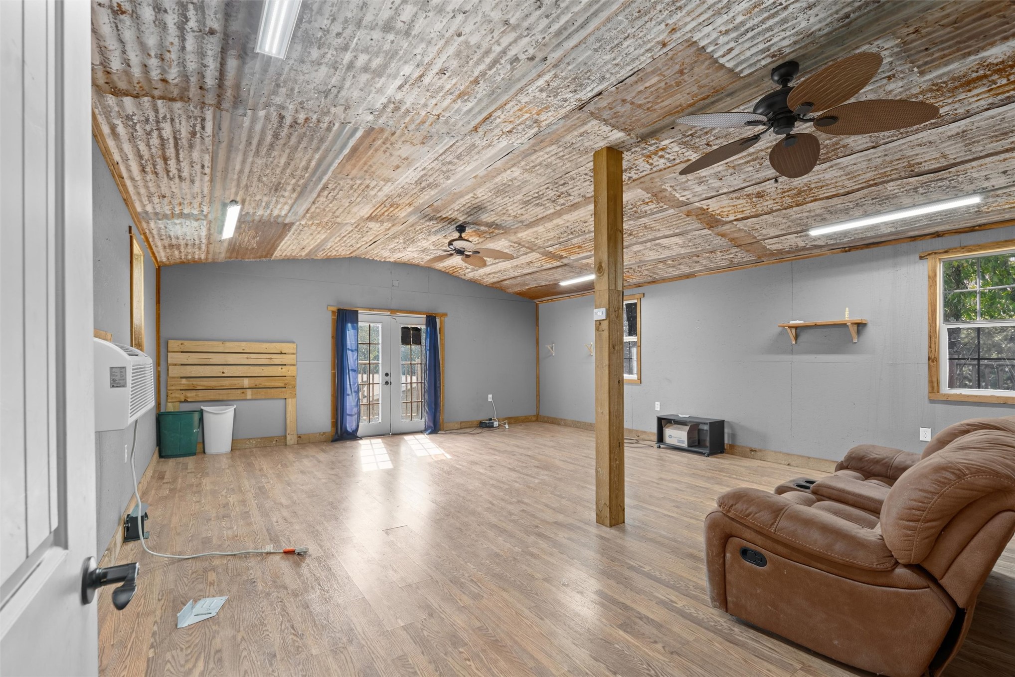 5297 County Road 2075 Barnsdall OK 74002