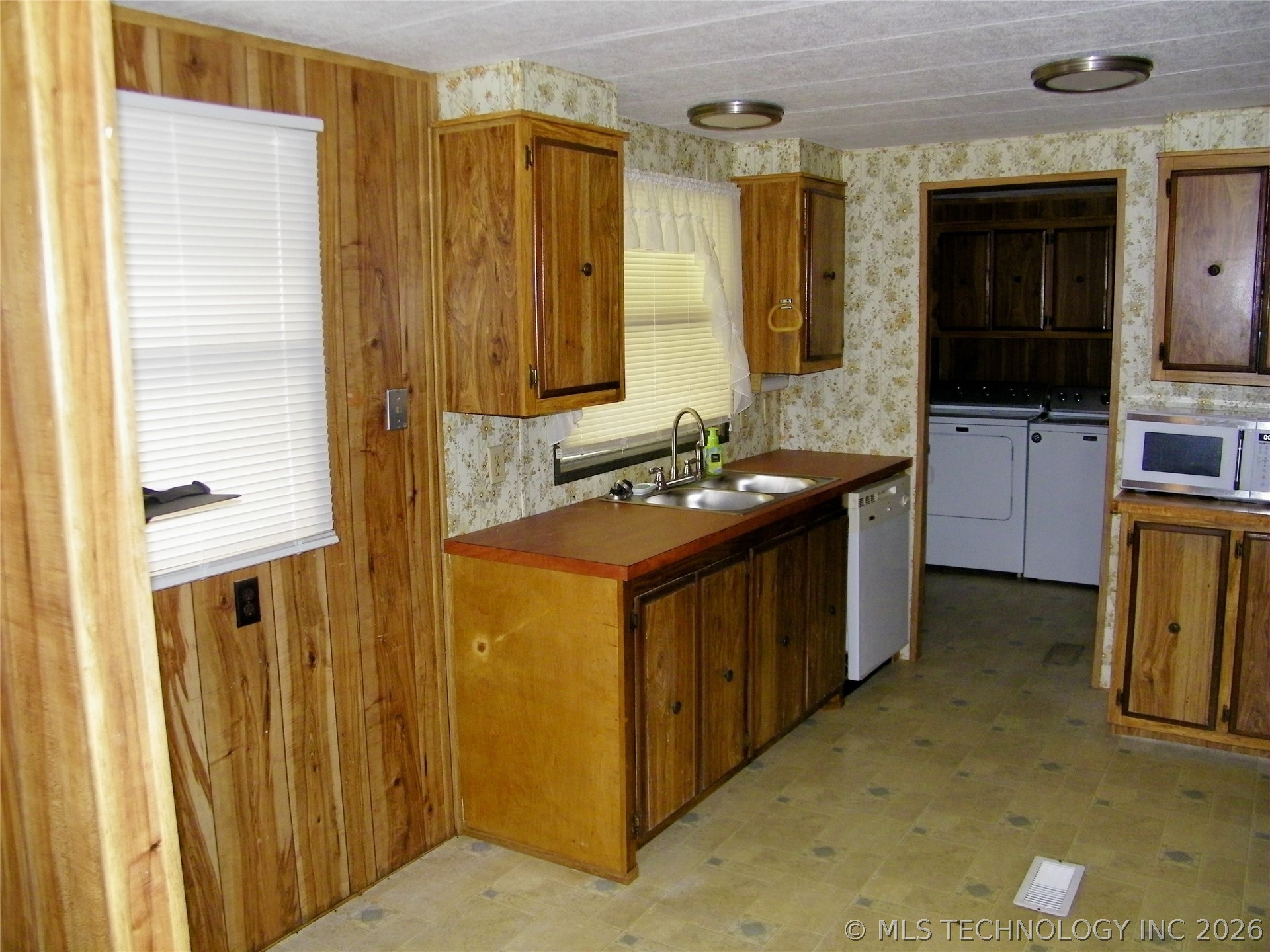 417614 E 1123 Road Checotah OK 74426
