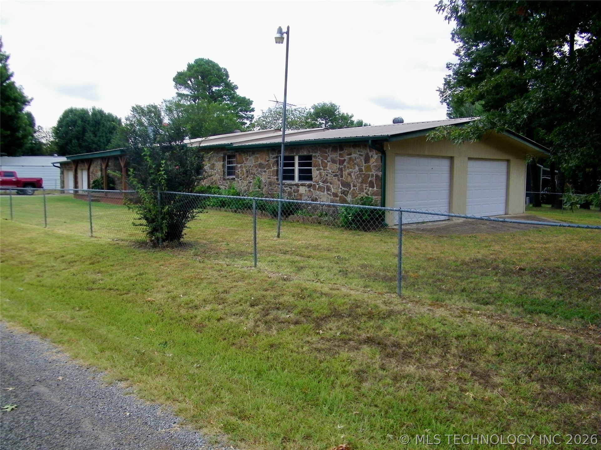 417614 E 1123 Road Checotah OK 74426