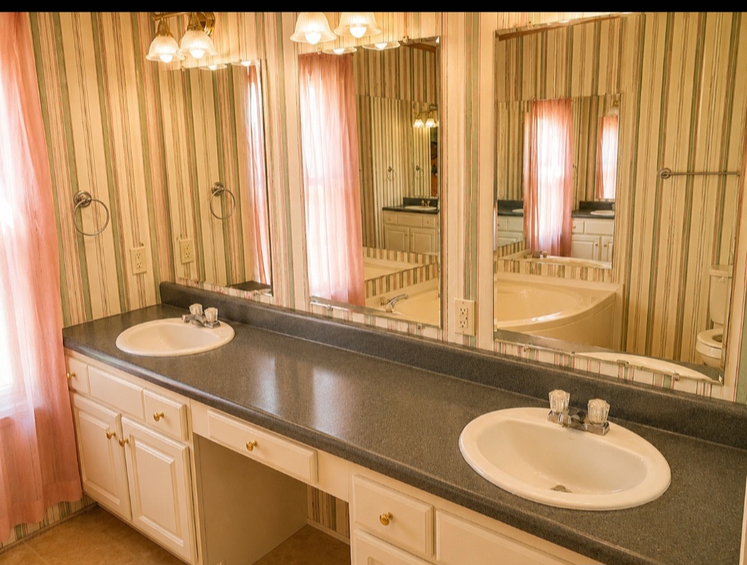 409713 E 1080 Road Checotah OK 74426
