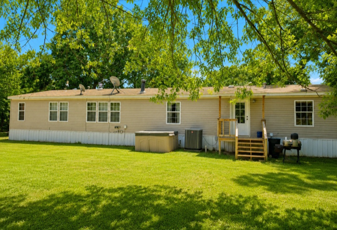 409713 E 1080 Road Checotah OK 74426