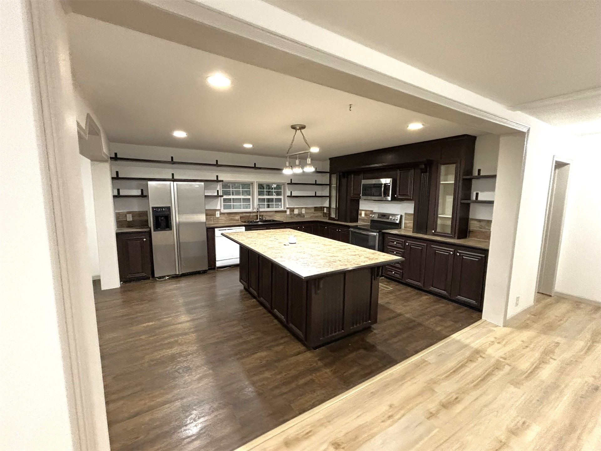426098 Texanna Road Checotah OK 74426