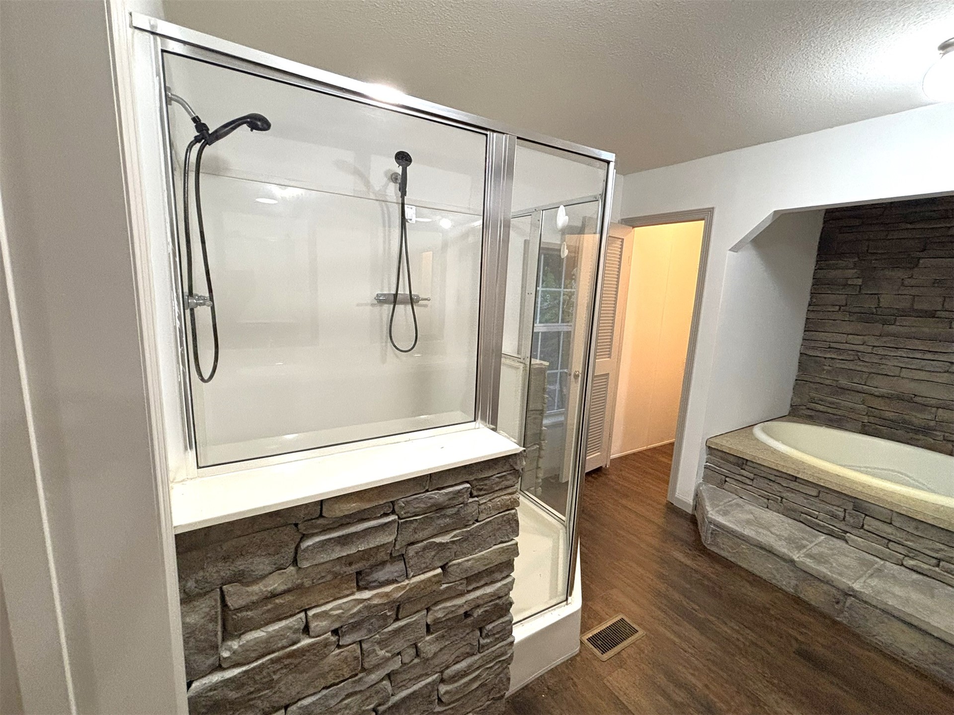 426098 Texanna Road Checotah OK 74426
