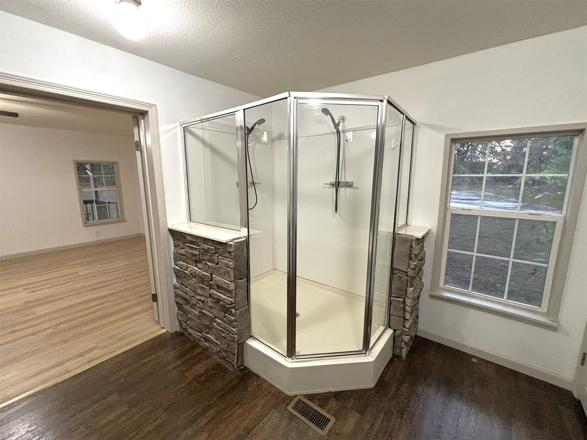 426098 Texanna Road Checotah OK 74426