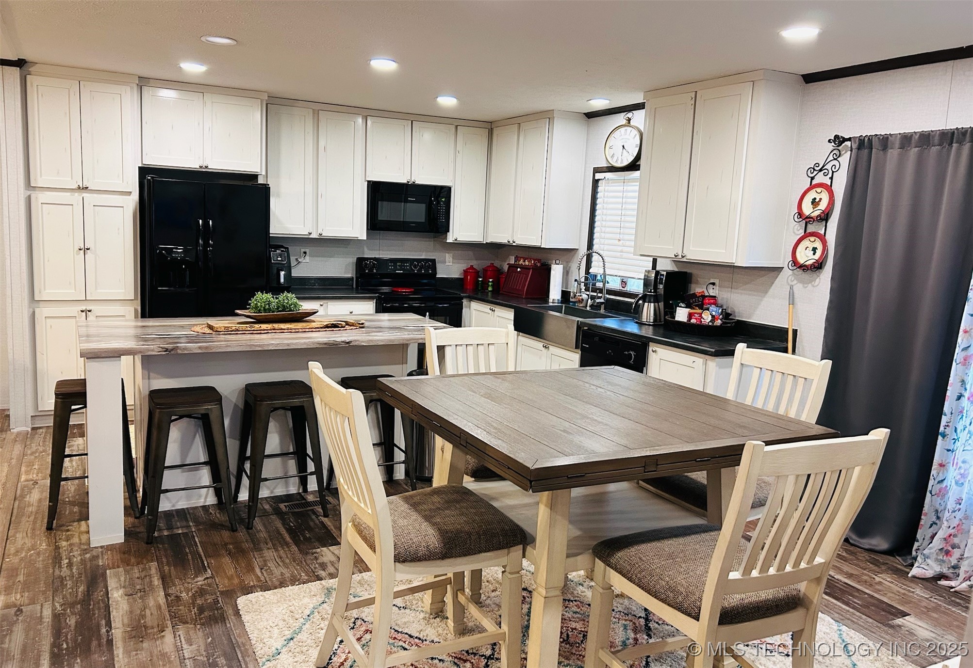 35310 E 1400 Road Konawa OK 74849
