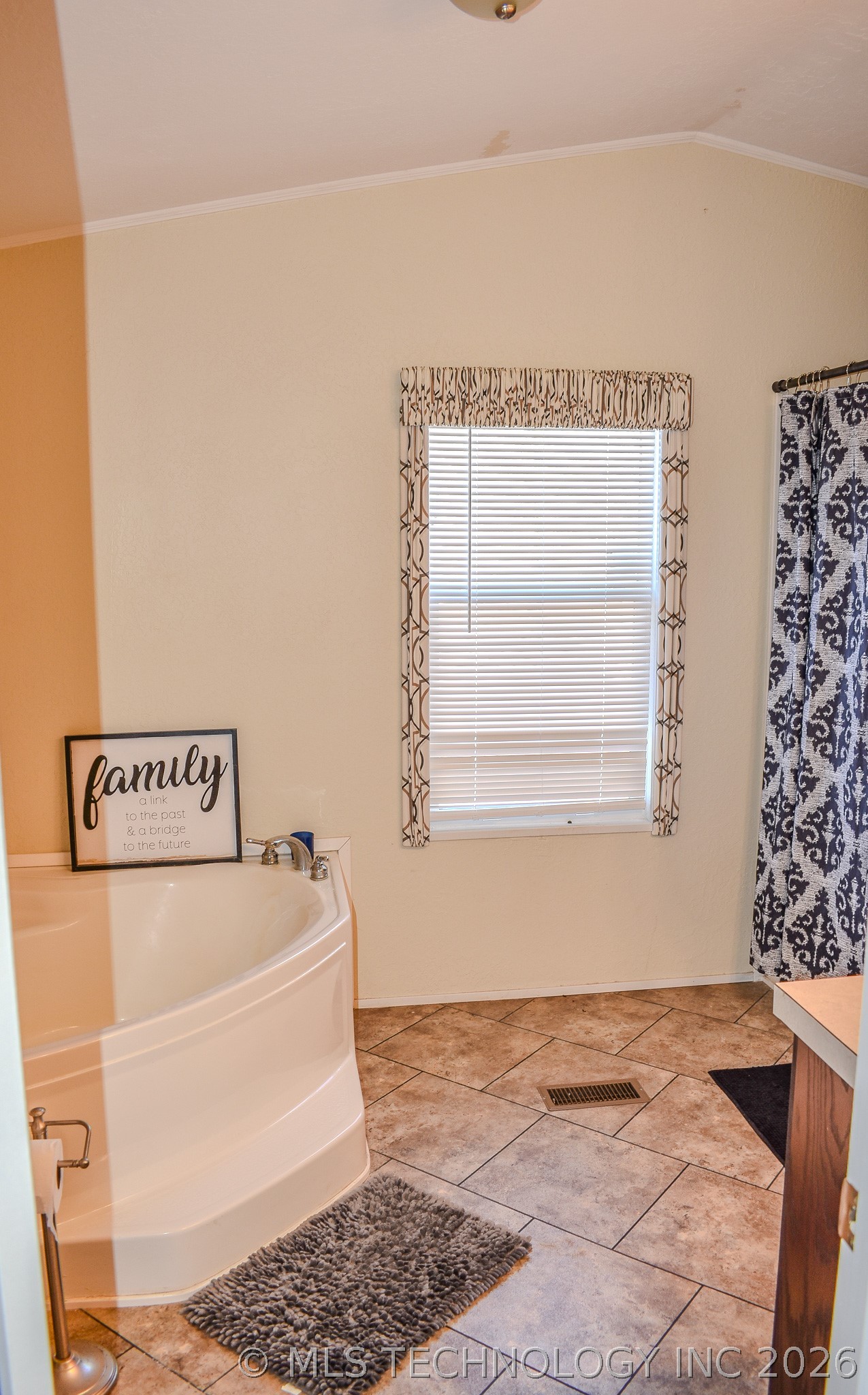 1292 E 2070 Road Soper OK 74759