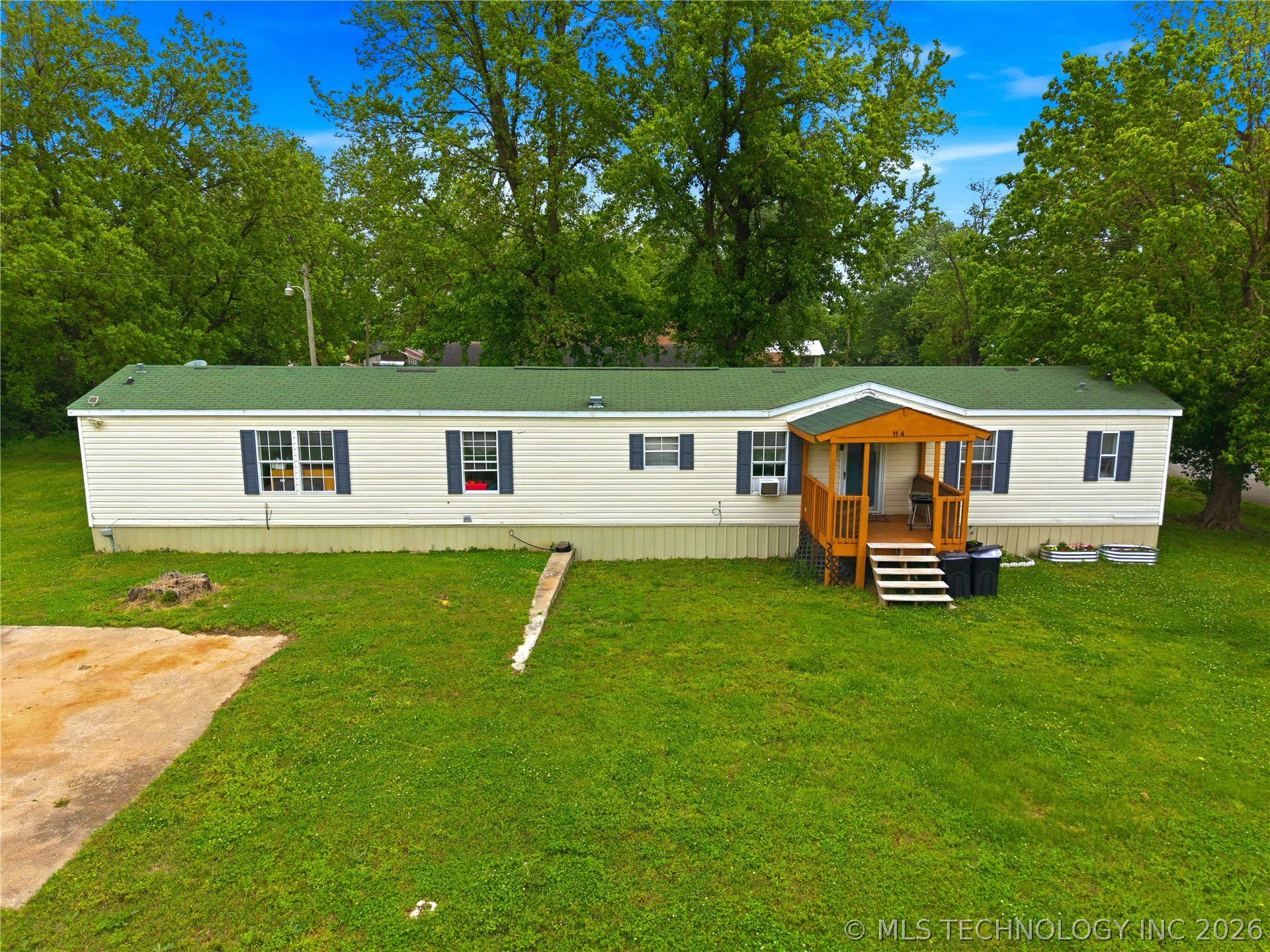 1184 S Lake Street Westville OK 74965