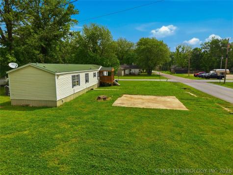 1184 S Lake Street Westville OK 74965