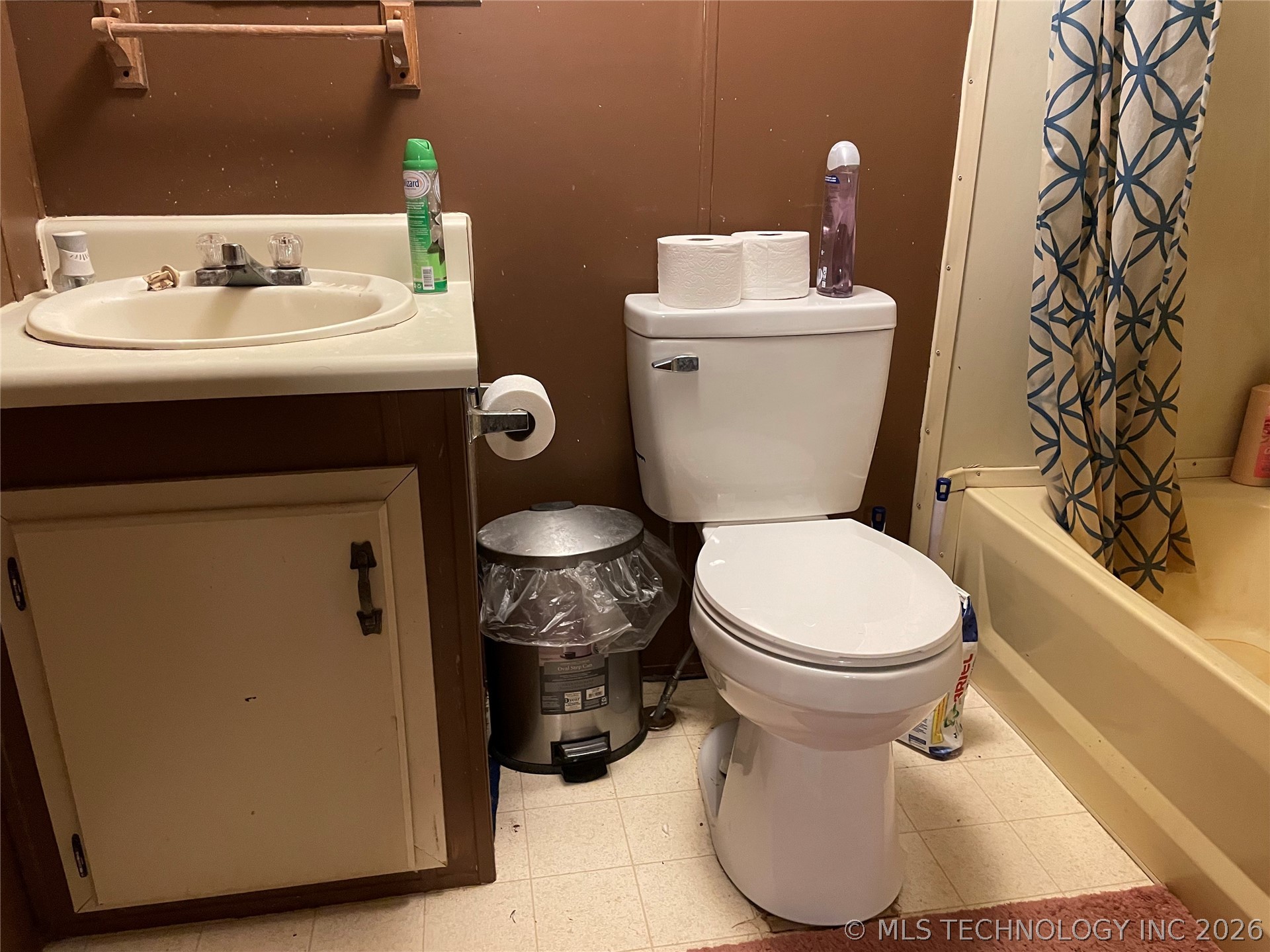 32350 S 559 Road Cookson OK 74427