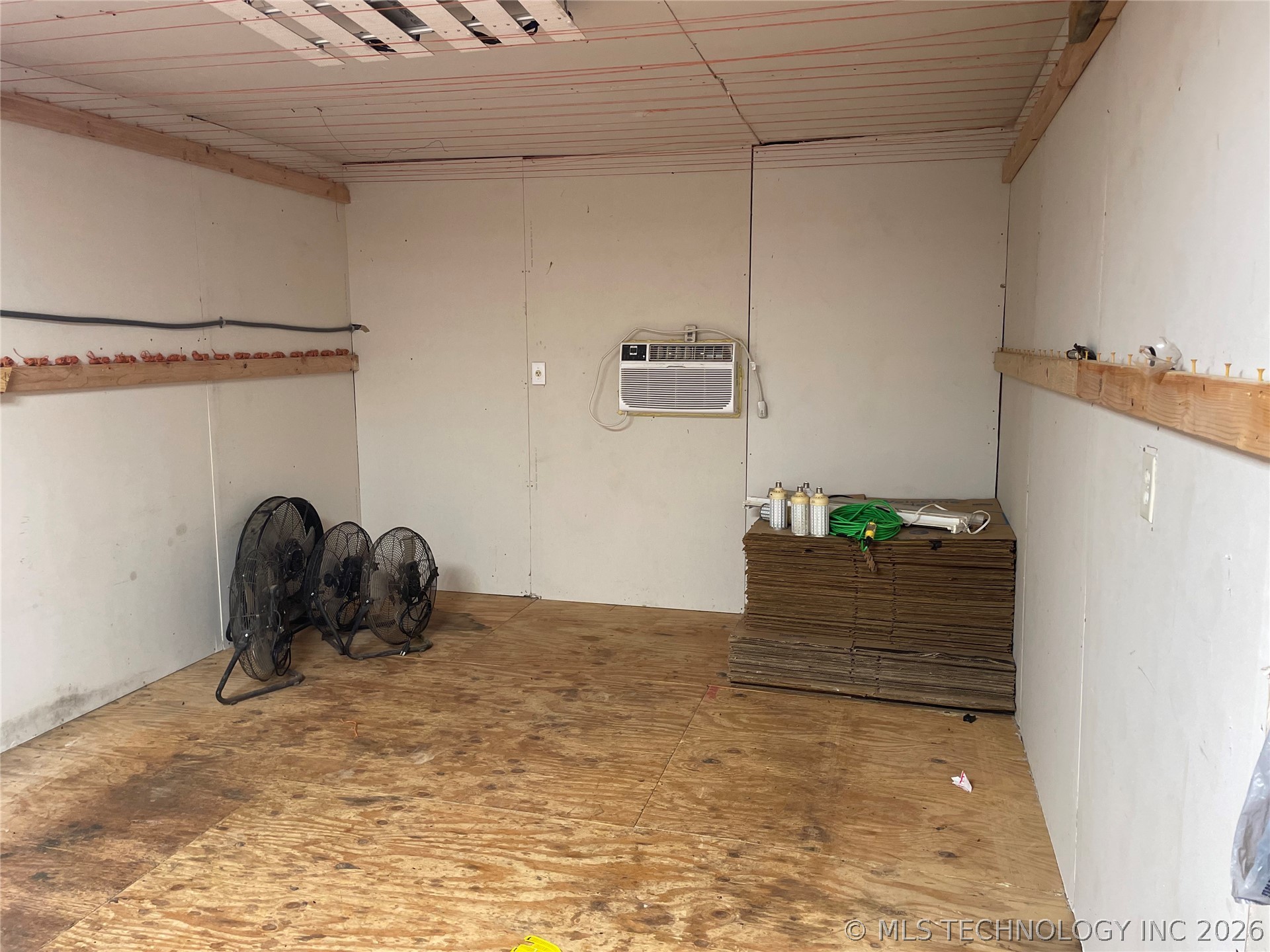 32350 S 559 Road Cookson OK 74427