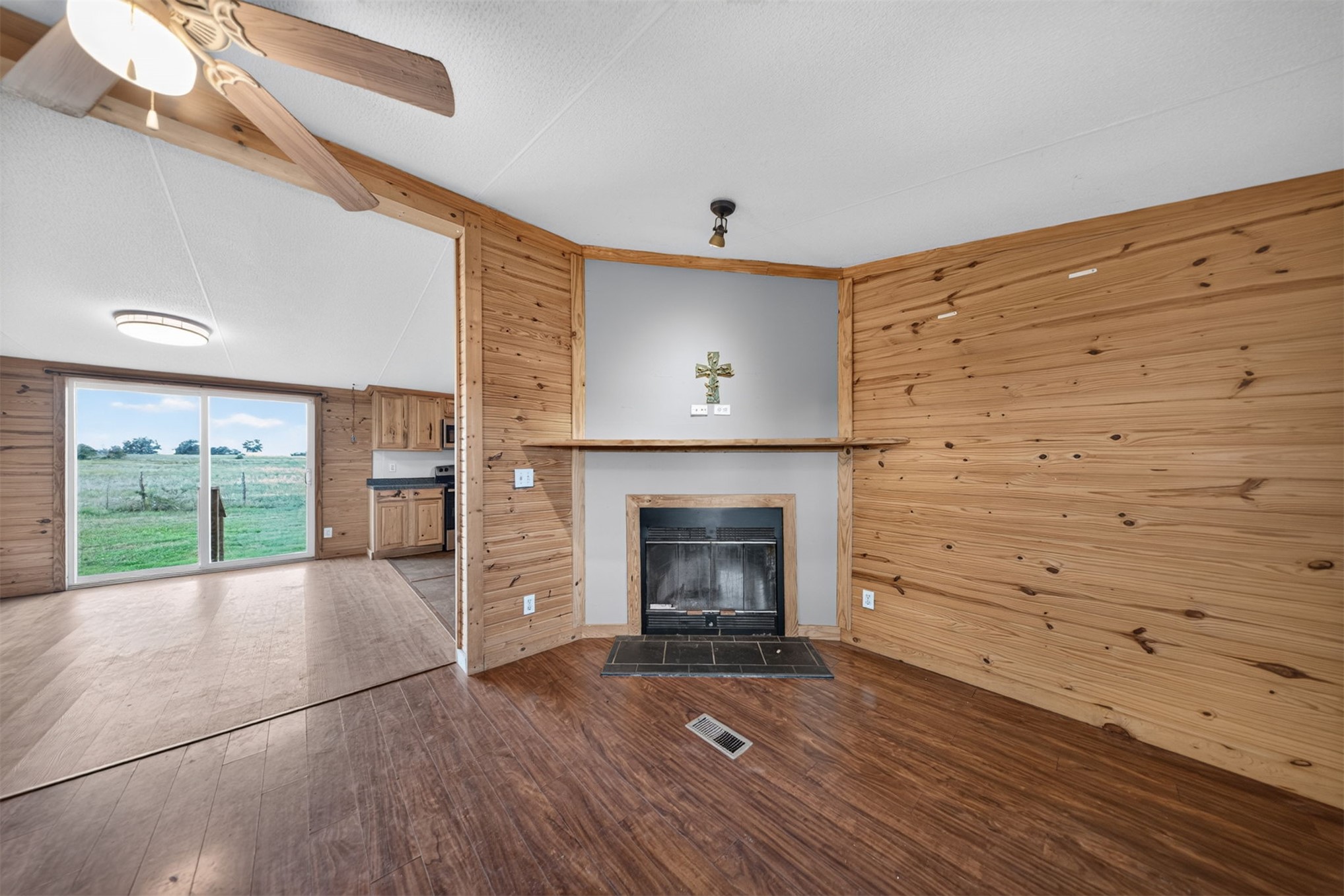 6411 S 4470 Road Welch OK 74369