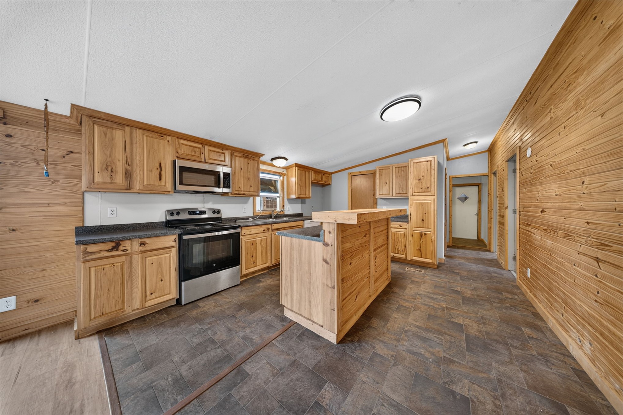 6411 S 4470 Road Welch OK 74369