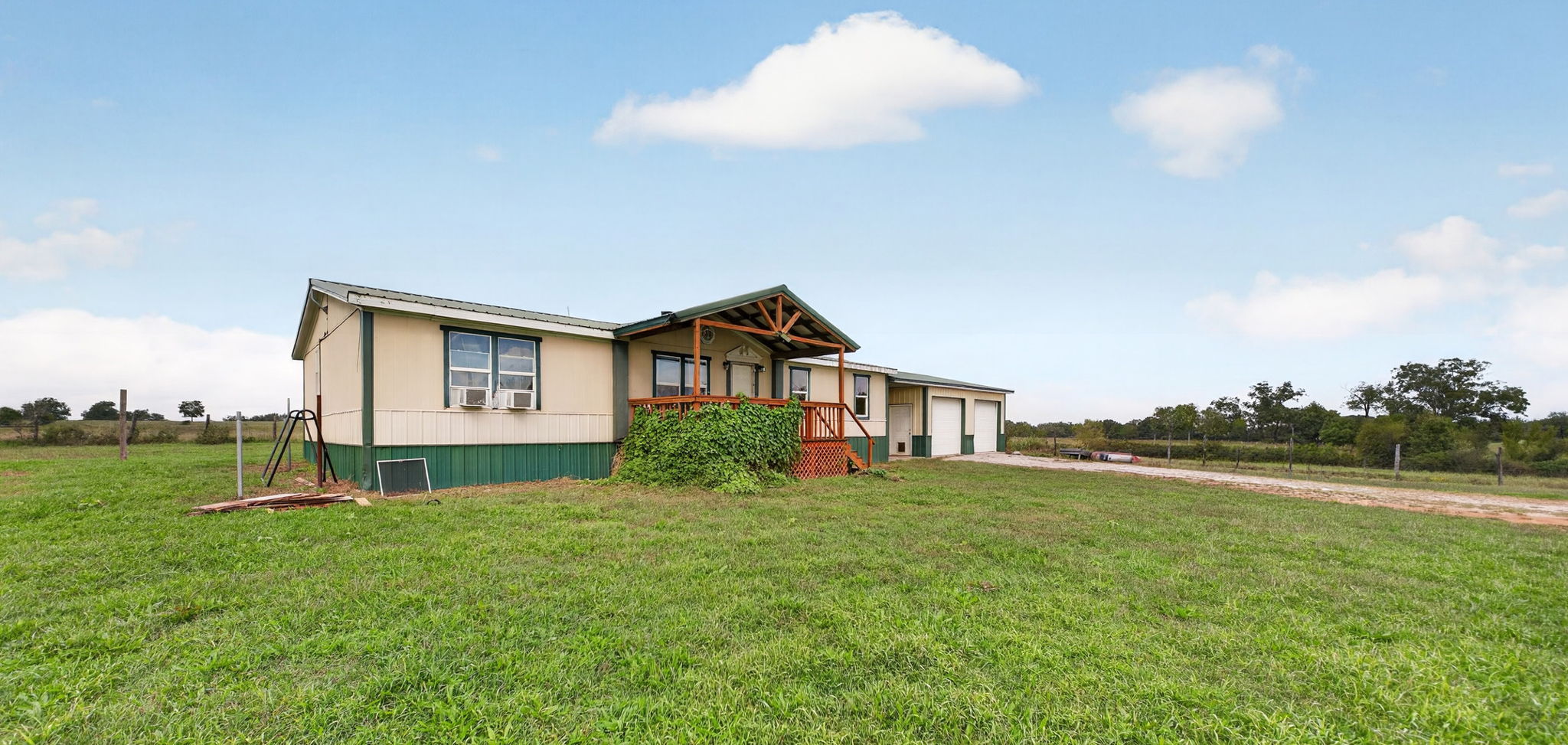 6411 S 4470 Road Welch OK 74369