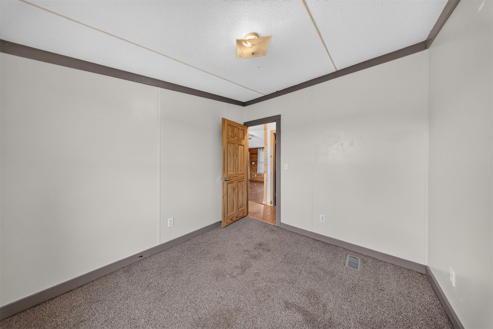 6411 S 4470 Road Welch OK 74369