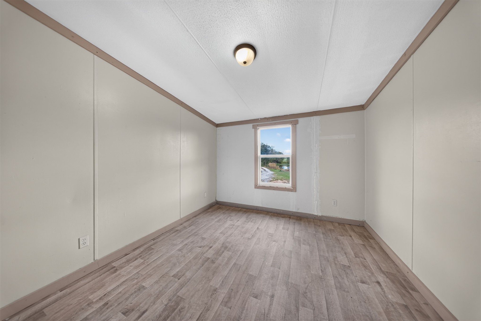 6411 S 4470 Road Welch OK 74369